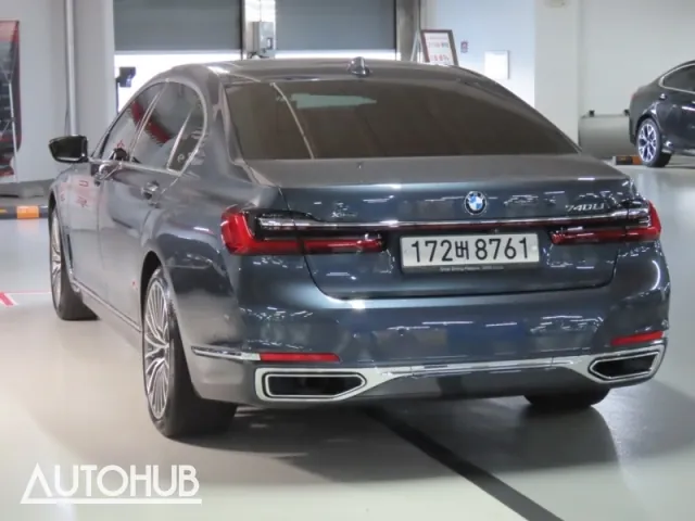 BMW 7 Series 2019 photo 4