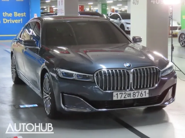 BMW 7 Series 2019 photo 2