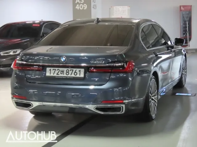 BMW 7 Series 2019 photo 3