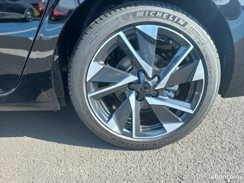 Peugeot 308 2025 photo 5
