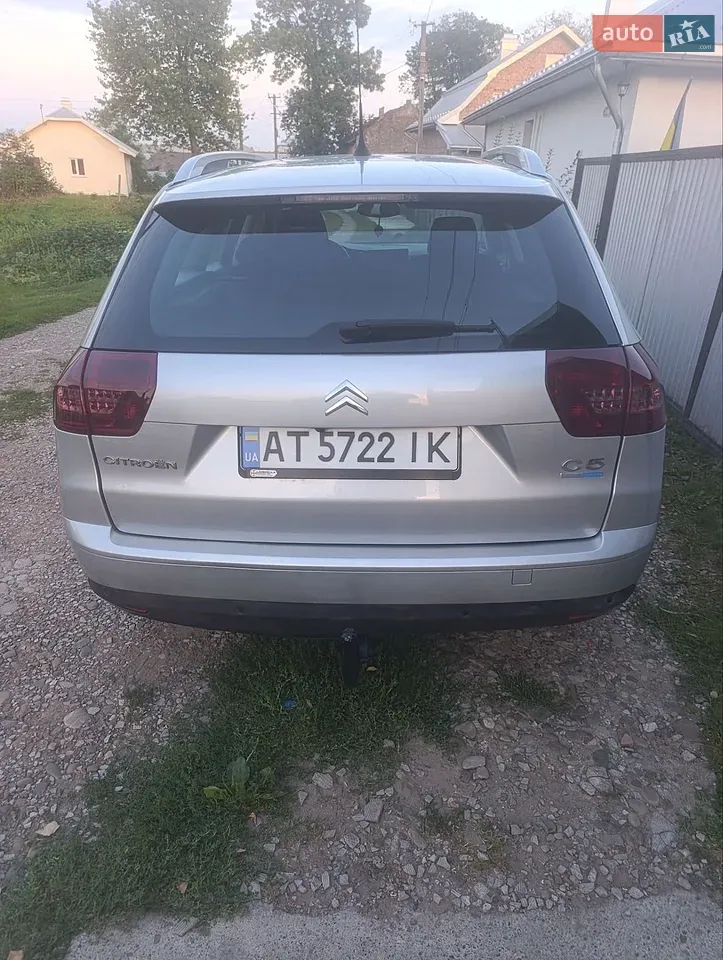 Citroen C5 2009 photo 2