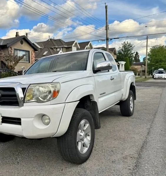 Toyota Tacoma