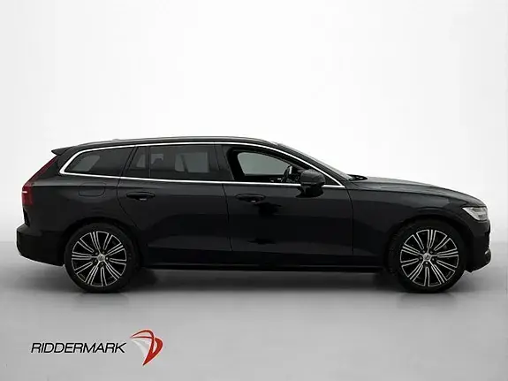 Volvo V60 2022 photo 4