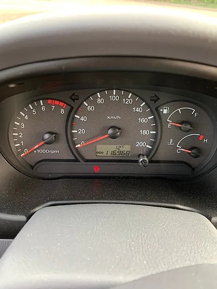 Hyundai Accent 2004 photo 3