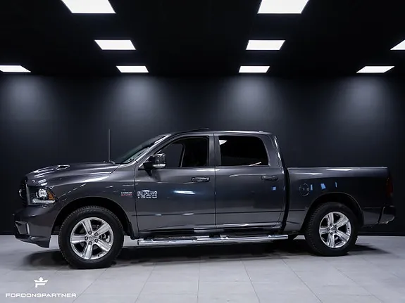 Dodge Ram 1500 2016 photo 2