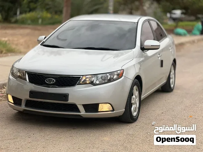 Kia Forte 2012 photo 3