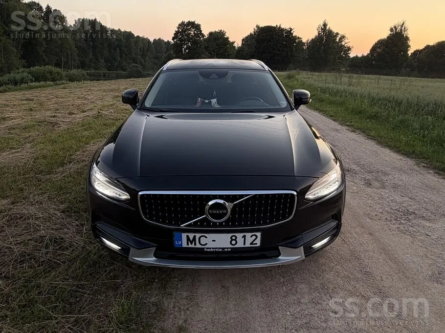 Volvo V90 2018 photo 2