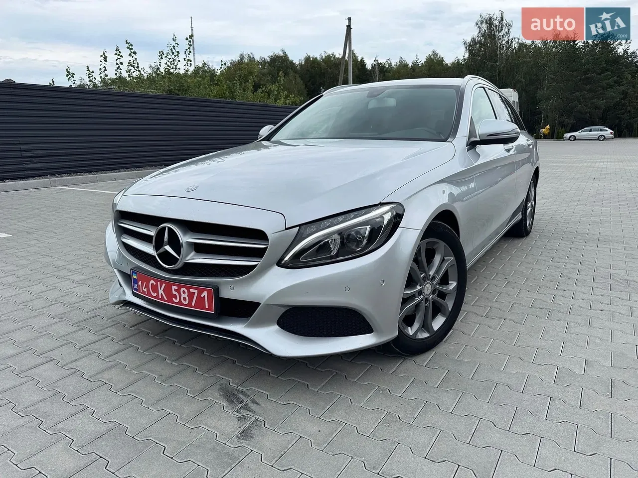 Mercedes-Benz C-Class 2016 photo 2