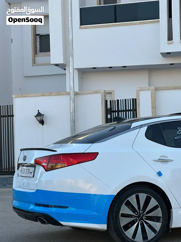 Kia K5 2012 photo 4