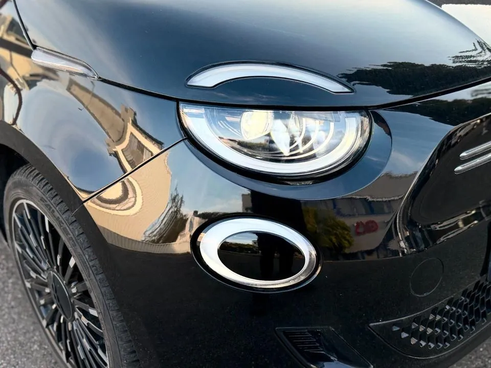 Fiat 500E