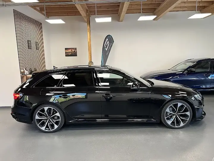 Audi A4 2018 photo 3