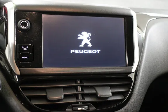 Peugeot 208 2013 photo 5