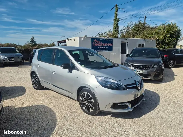 Renault Scenic 2015 photo 5