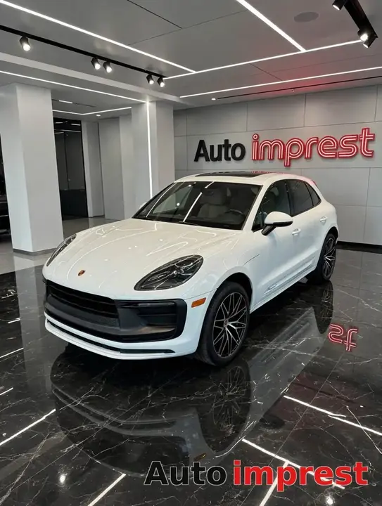 Porsche Macan 2023 photo 2