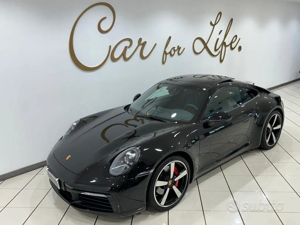 Porsche 911 2020 photo 3