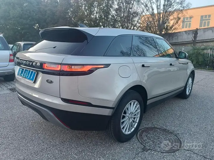 Land Rover Range Rover Velar 2019 photo 4