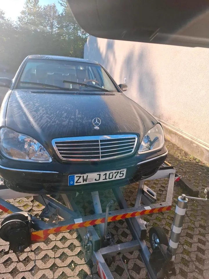 Mercedes-Benz S 320