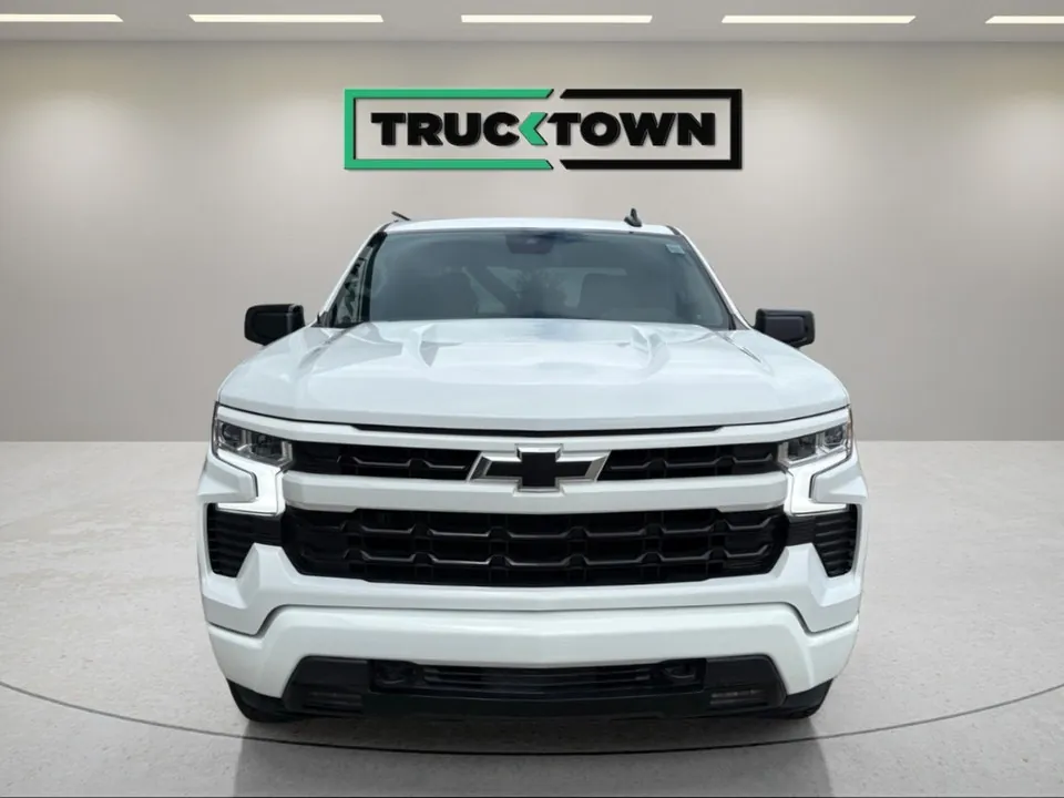 Chevrolet Silverado 1500 2024 photo 3