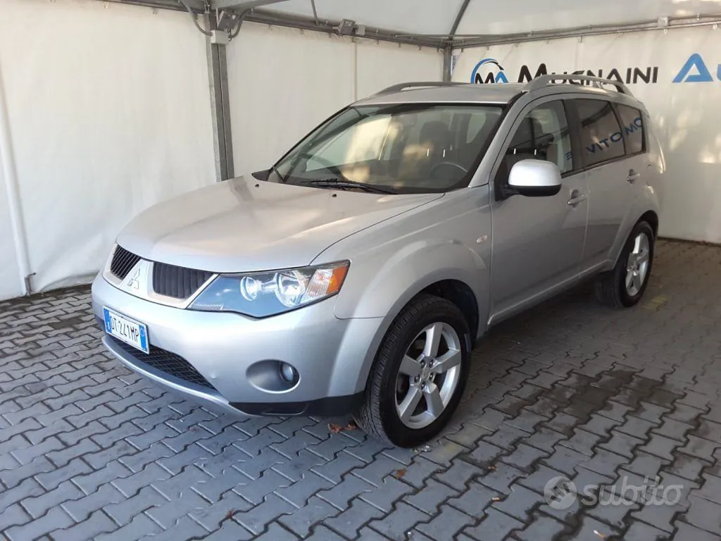 Mitsubishi Outlander 2009 photo 3