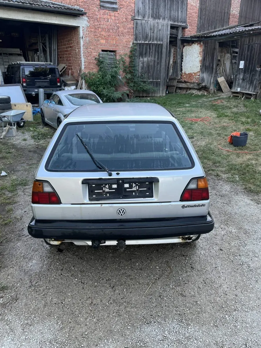 Volkswagen Golf 1990 photo 3