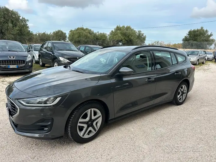 Ford Focus 2022 photo 4