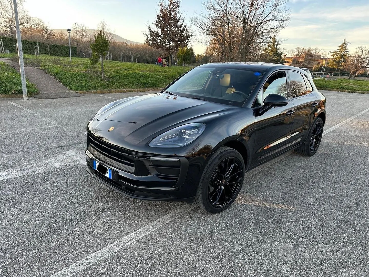 Porsche Macan 2022 photo 2