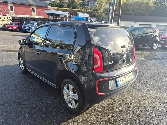 Volkswagen E-Up! 2016 photo 5