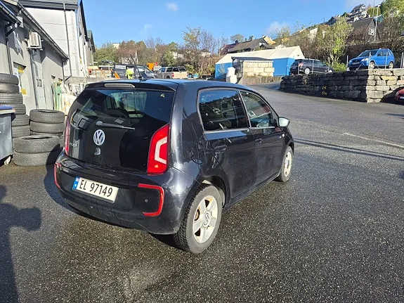 Volkswagen E-Up! 2016 photo 4