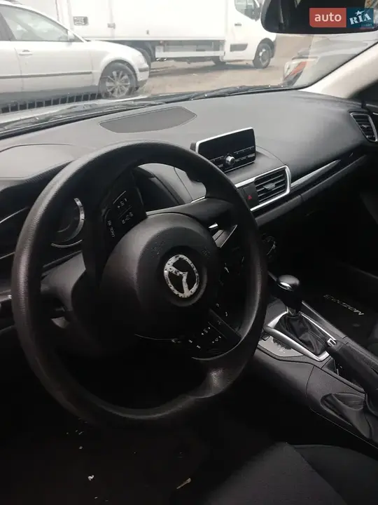 Mazda 3 2014 photo 3
