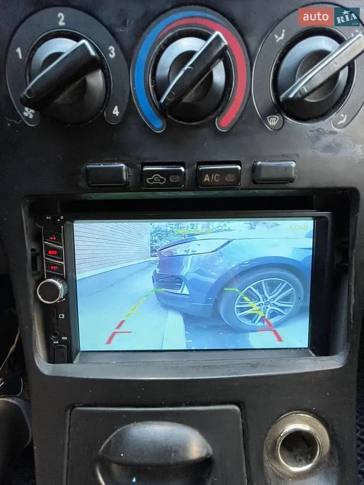 Geely Mr 2008 photo 4