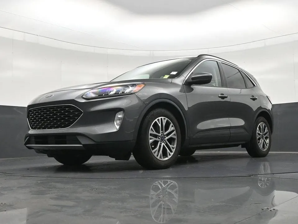 Ford Escape 2022 photo 3