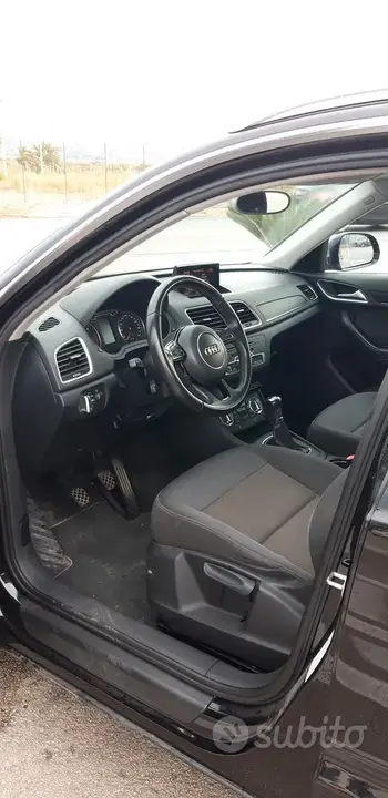 Audi Q3 2012 photo 3