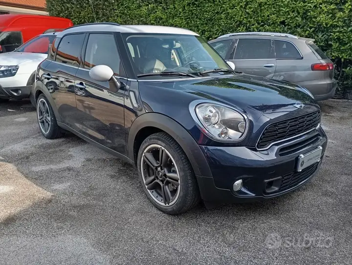Mini Countryman 2012 photo 3