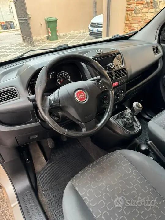 Fiat Doblo 2012 photo 4