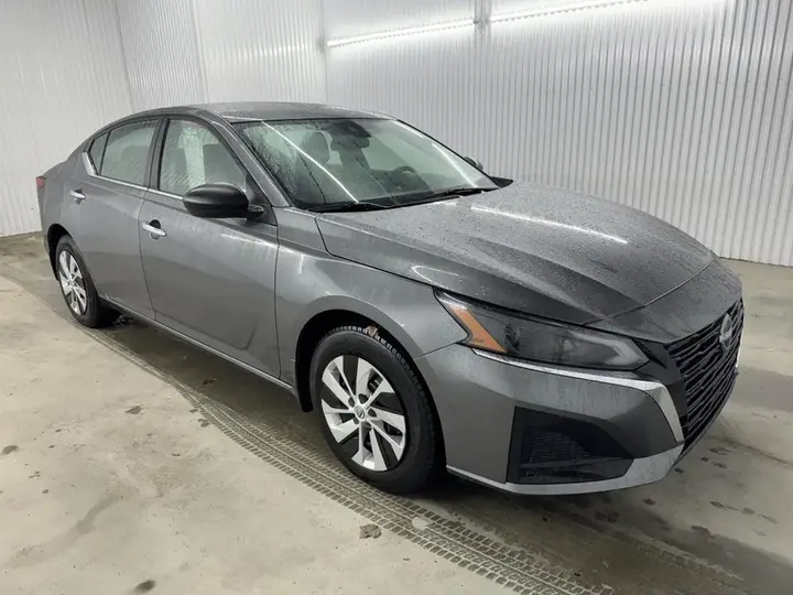 Nissan Altima 2024 photo 4