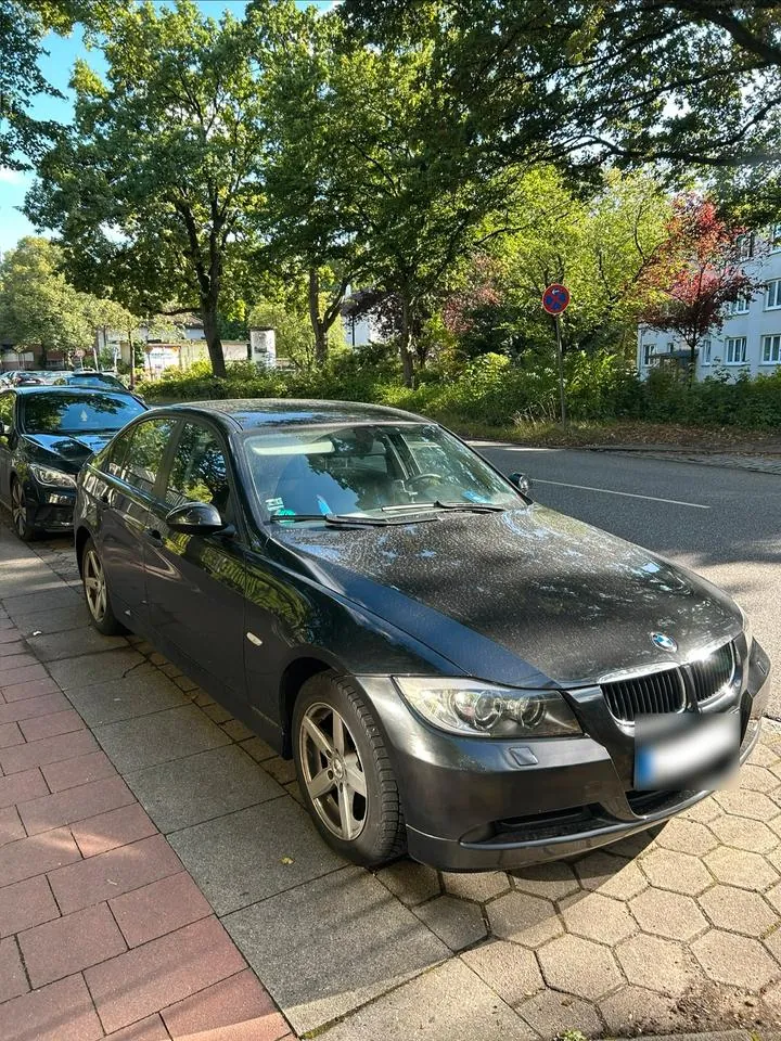 BMW 318I