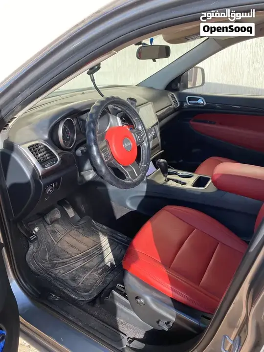 Jeep Grand Cherokee 2013 photo 4