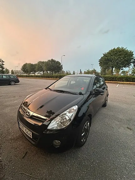 Hyundai I20