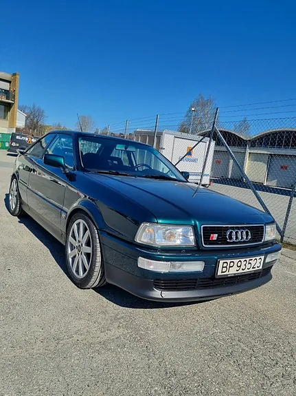 Audi S2 1991 photo 4