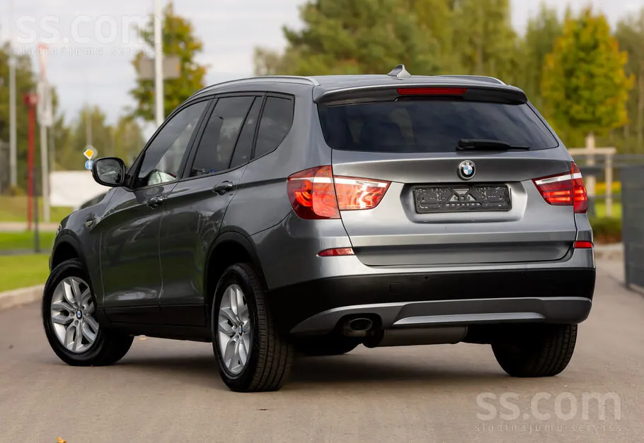 BMW X3 2012 photo 4