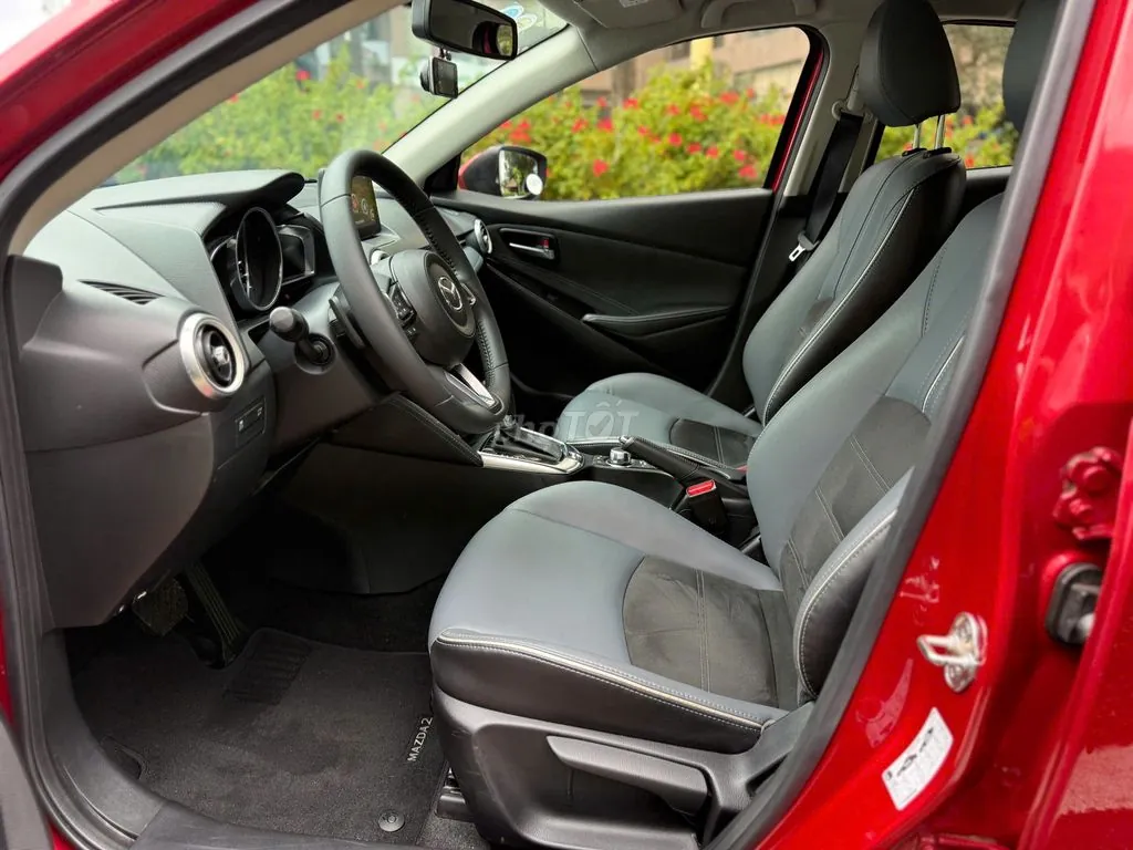 Mazda 2 2021 photo 4