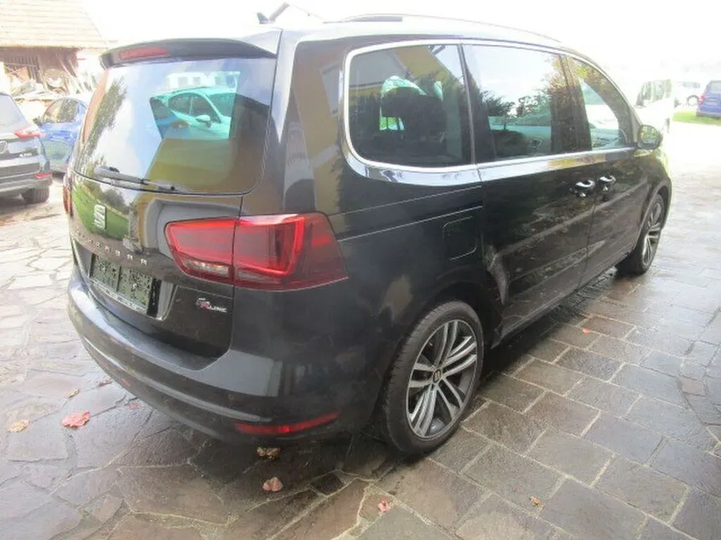 Seat Alhambra 2017 photo 3