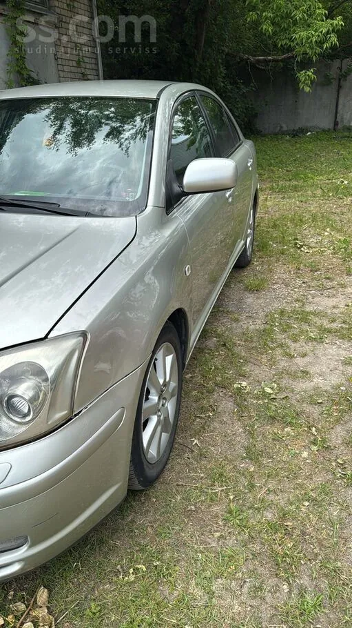 Toyota Avensis 2005 photo 3