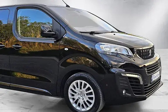 Peugeot Traveller 2021 photo 3