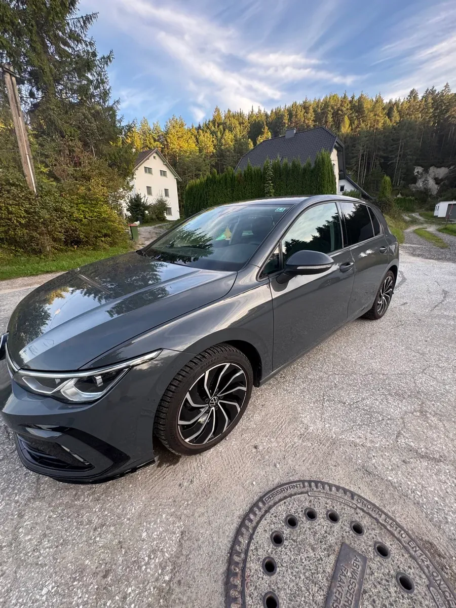 Volkswagen Golf 2022 photo 3