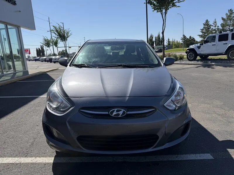Hyundai Accent 2017 photo 2