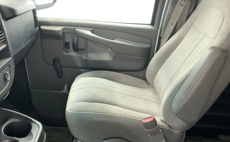 Chevrolet Express 2016 photo 5