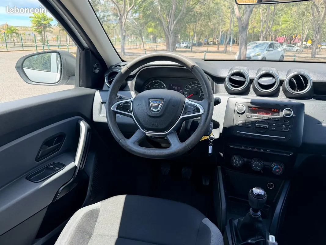 Dacia Duster 2021 photo 3
