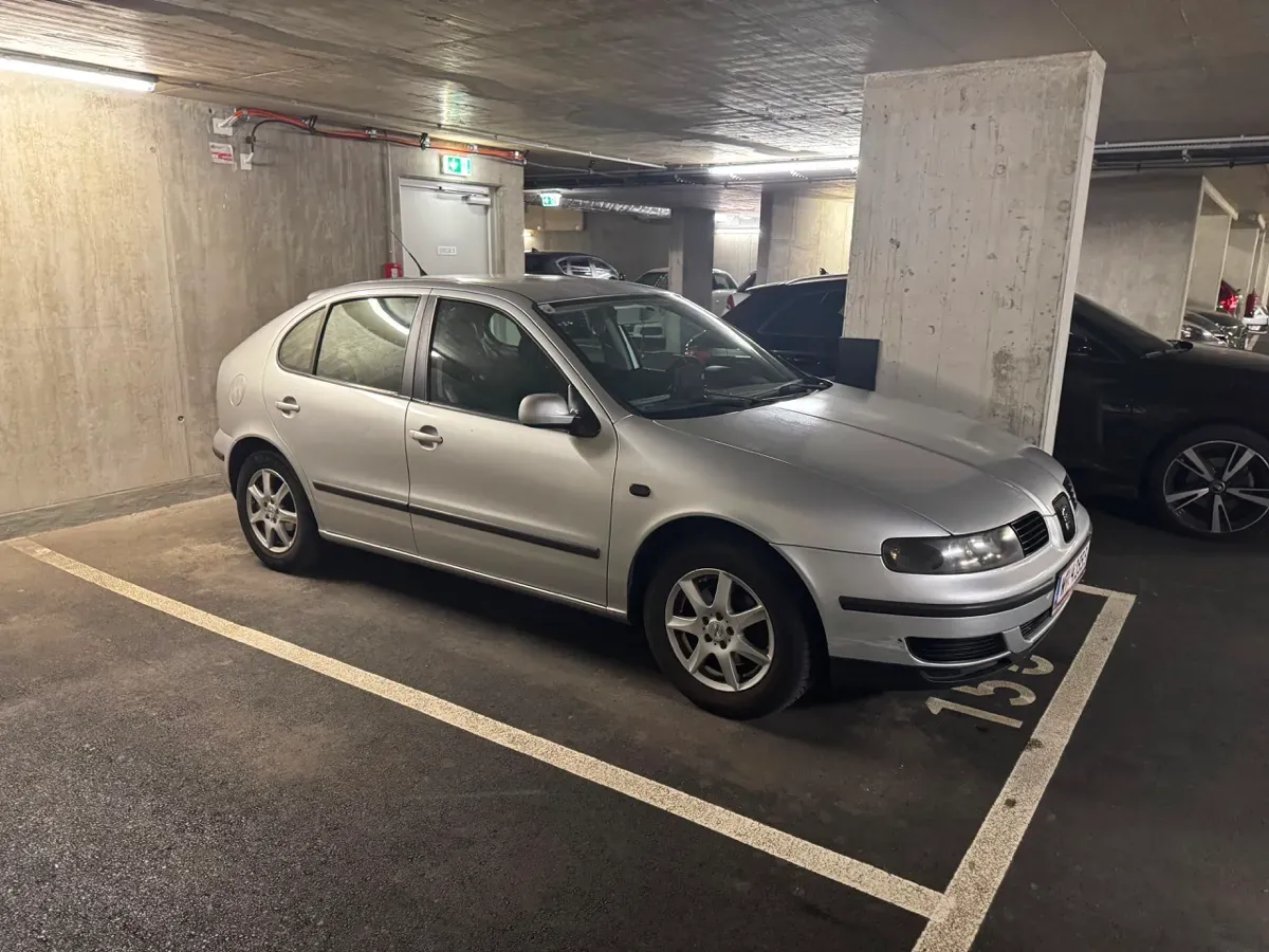 Seat Leon 2005 photo 2