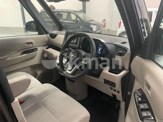 Nissan Roox 2024 photo 2